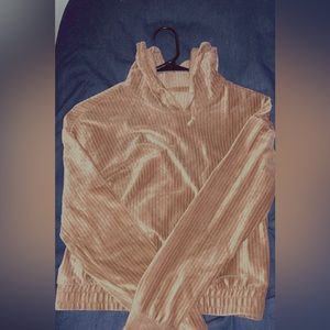 Long sleeve soft crop top